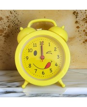 HiTechMart Yellow Alarm Clock – Cute Smiley Face Analog Clock with Alarm and Retro Design – Perfect for Kids, Bedroom and Gift