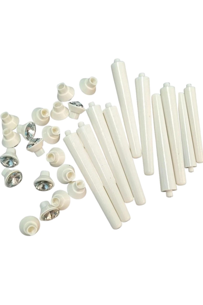 VBL Diamond Plastic Stands for Cake & Dessert Display – Clear Crystal Style Cupcake Pillars with White Base, Decorative Food Display Supports for Parties, Weddings & Events (Set of 10)