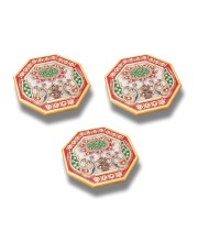 HiTechMart Handcrafted Octagon Marble Puja Chowki, Makrana Marble Pooja Platform with Kundan & Enamel Work, Decorative Pooja Chowki for Mandir, Home Temple, Festival, Gift Use – 4 Inch (3, Octagon)