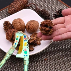 Brass Supari Cutter with Long Handles – Heavy Duty Betel Nut Cutter, Easy to Use Portable Cutter Tool for Home Manual Hand Operated Kitchen Tool