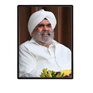 Sant Rajinder Singh Ji Maharaj Laminated Photo - 11x13 Inches, Divine Blessings for Home & Office and Temple Decoration Sant Rajinder Singh Ji Maharaj Laminated Photo - 11x13 Inches, Divine Blessings for Home & Office and Temple Decoration