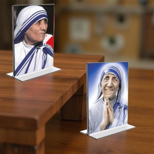Mother Teresa Acrylic T-Style Photo Stand - 9x11 Inches, Compact and Stylish Spiritual Display, easily change 2 photos (Pack of 1) Mother Teresa Acrylic T-Style Photo Stand - 9x11 Inches, Compact and Stylish Spiritual Display, easily change 2 photos (Pack of 1)