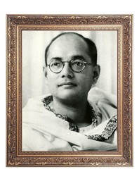 Netaji Subhash Chandra Bose Big Photo Frame - 16x20 Inches for Home & Office Decoration