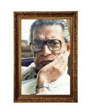Satyajit Ray Big Photo Frame - 20x28 Inches For Home,Temple & Office Decoration (F11242)