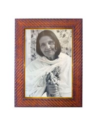 Sri Sri Ravi Shankar Photo Frame 15X19 Inch Religious Wall & Table Decor Frame | Sri Sri Ravi Shankar Spiritual Photo Frame For Home, Temple & Office (F18306X15X19)