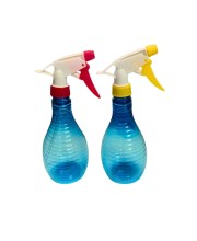 2-Pack Spray Bottles – 500ml Refillable Plastic Mist Sprayers with Adjustable Nozzle – Durable Trigger Bottles for Cleaning, Plants, Hair, Gardening & More (Red & Yellow)
