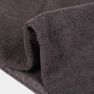 Home Beautiful 300 GSM Dark Grey Microfiber Bath Towel - (M3233)