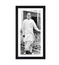 Netaji Subhas Chandra Bose Black & White Photograph |Historical Wall Art| High-Quality Print| Ideal for Home or Office Decor