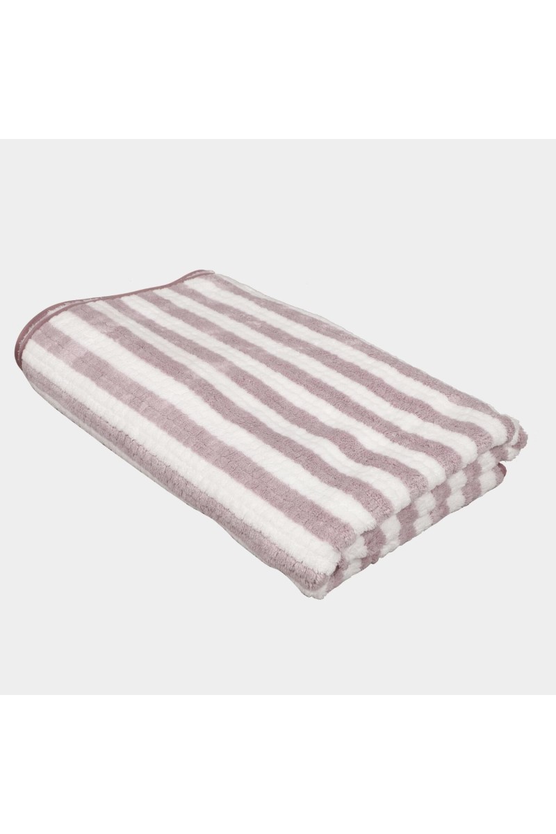 Home Beautiful                         225 GSM Lilac Microfiber Bath Towel