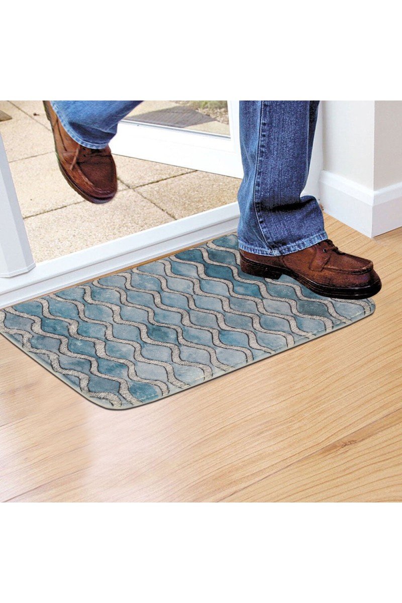 Home Beautiful                         Black Microfiber Mat